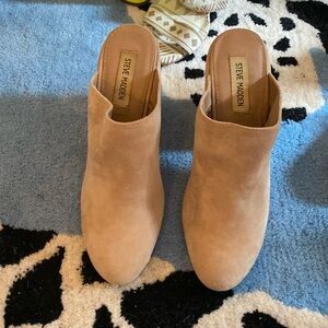 Steve Madden tan mule booties